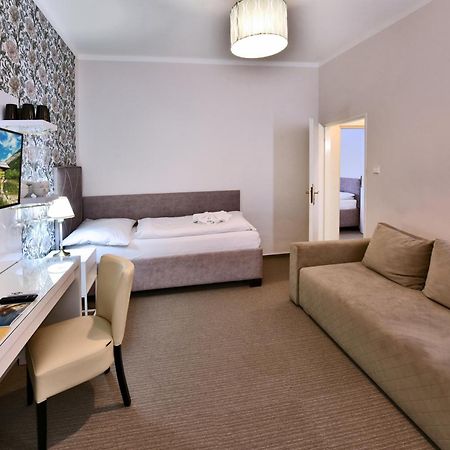 Aplend Hotel Lujza Major Tatranska Lomnica Ngoại thất bức ảnh