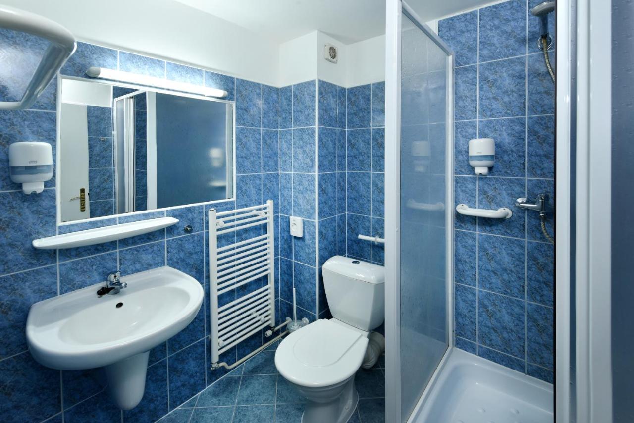 Aplend Hotel Lujza Major Tatranska Lomnica Ngoại thất bức ảnh