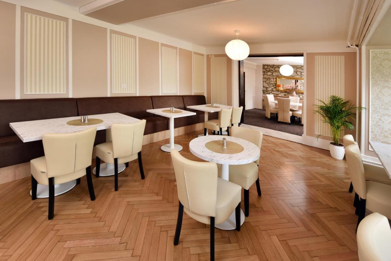 Aplend Hotel Lujza Major Tatranska Lomnica Ngoại thất bức ảnh